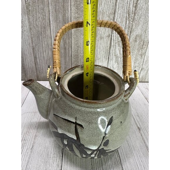 Vnt Japanesse Teapot with Lid Painted Olive/Brown 5.5"x 5.5" Wicker Handle - Picture 9 of 9